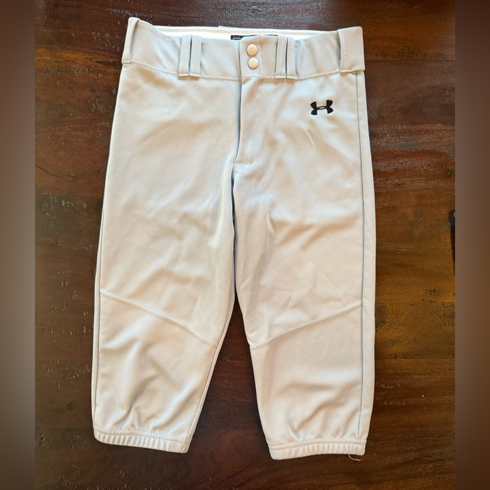 Under Armour Light Gray baseball knickers